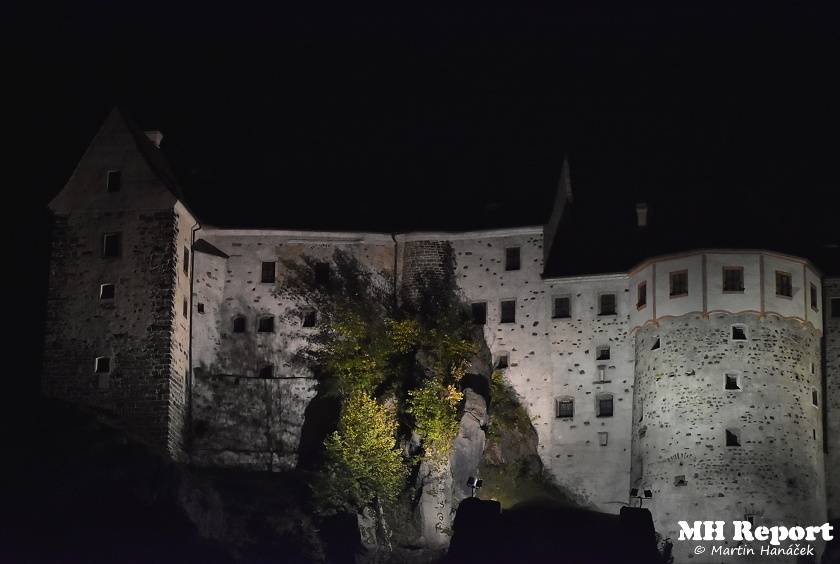 Loket dobyli rockeři a metalisté: Dymytry, Harlej, Arakain nebo Trautenberk rozvášnili fanoušky v podhradí