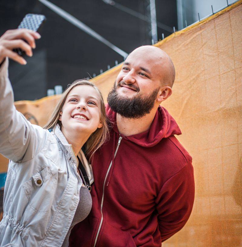Kryštof Kemp bavil v Plzni: Richard Krajčo se fanouškům zvěčnil na mnoha selfie, zahráli Petr Janda i No Name