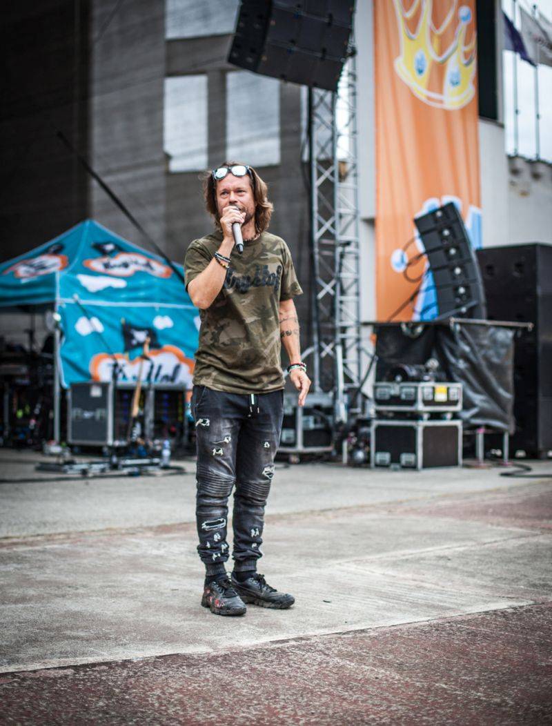 Kryštof Kemp bavil v Plzni: Richard Krajčo se fanouškům zvěčnil na mnoha selfie, zahráli Petr Janda i No Name