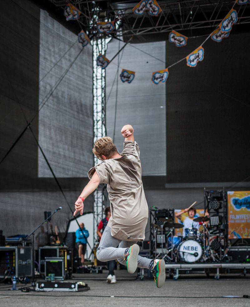 Kryštof Kemp bavil v Plzni: Richard Krajčo se fanouškům zvěčnil na mnoha selfie, zahráli Petr Janda i No Name