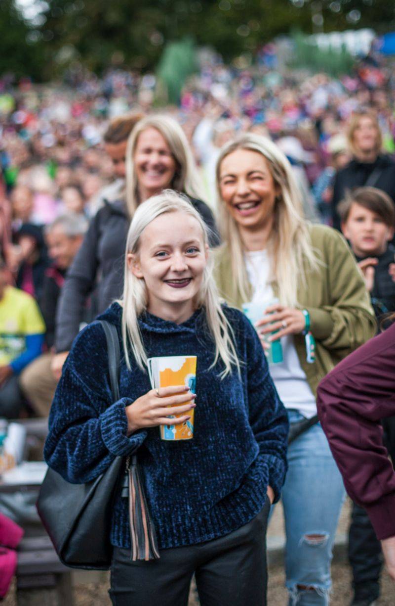 Kryštof Kemp bavil v Plzni: Richard Krajčo se fanouškům zvěčnil na mnoha selfie, zahráli Petr Janda i No Name
