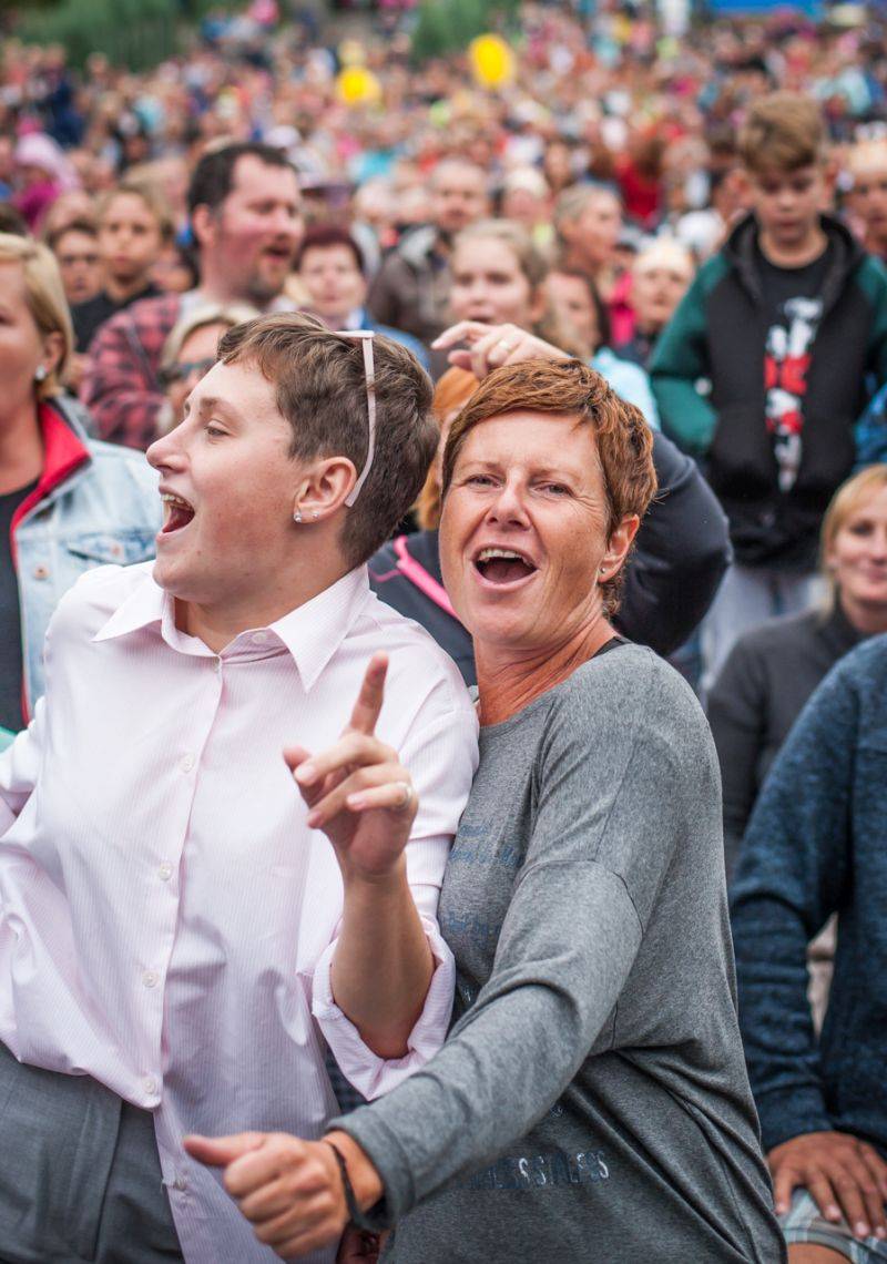 Kryštof Kemp bavil v Plzni: Richard Krajčo se fanouškům zvěčnil na mnoha selfie, zahráli Petr Janda i No Name