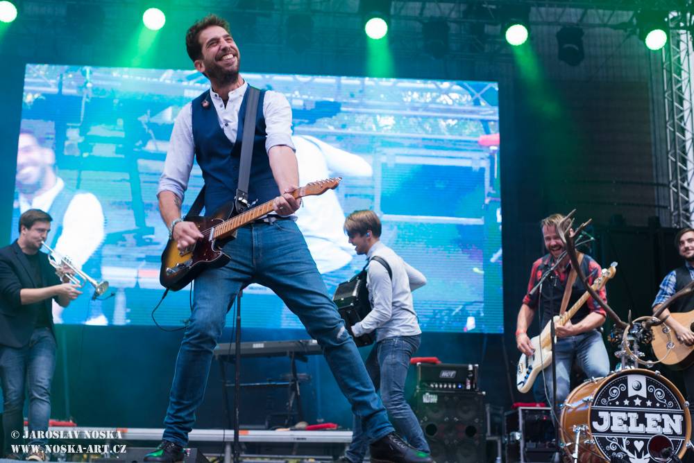 Radiofest v Ústí nad Labem: Finále programu obstarali Jelen a Mandrage s pompézní show 