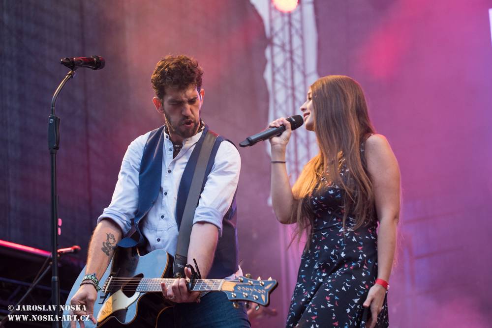 Radiofest v Ústí nad Labem: Finále programu obstarali Jelen a Mandrage s pompézní show 