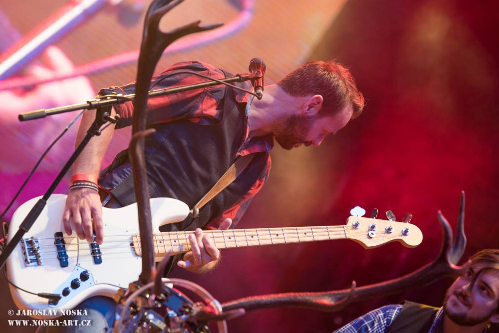 Radiofest v Ústí nad Labem: Finále programu obstarali Jelen a Mandrage s pompézní show 