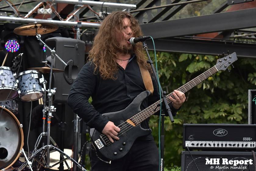 Armageddon Of Decibels: První ročník plzeňského metalového festivalu hostil S.D.I., InnerSphere nebo Sorath