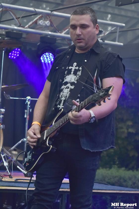 Armageddon Of Decibels: První ročník plzeňského metalového festivalu hostil S.D.I., InnerSphere nebo Sorath