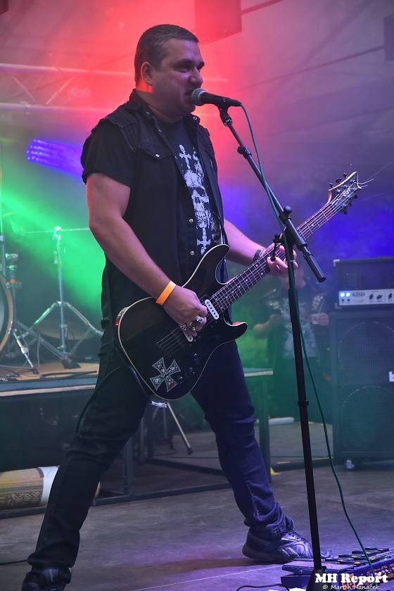 Armageddon Of Decibels: První ročník plzeňského metalového festivalu hostil S.D.I., InnerSphere nebo Sorath