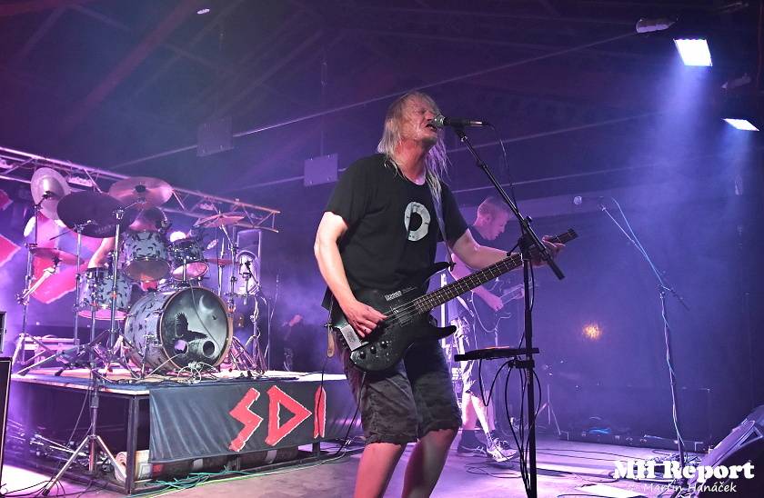 Armageddon Of Decibels: První ročník plzeňského metalového festivalu hostil S.D.I., InnerSphere nebo Sorath