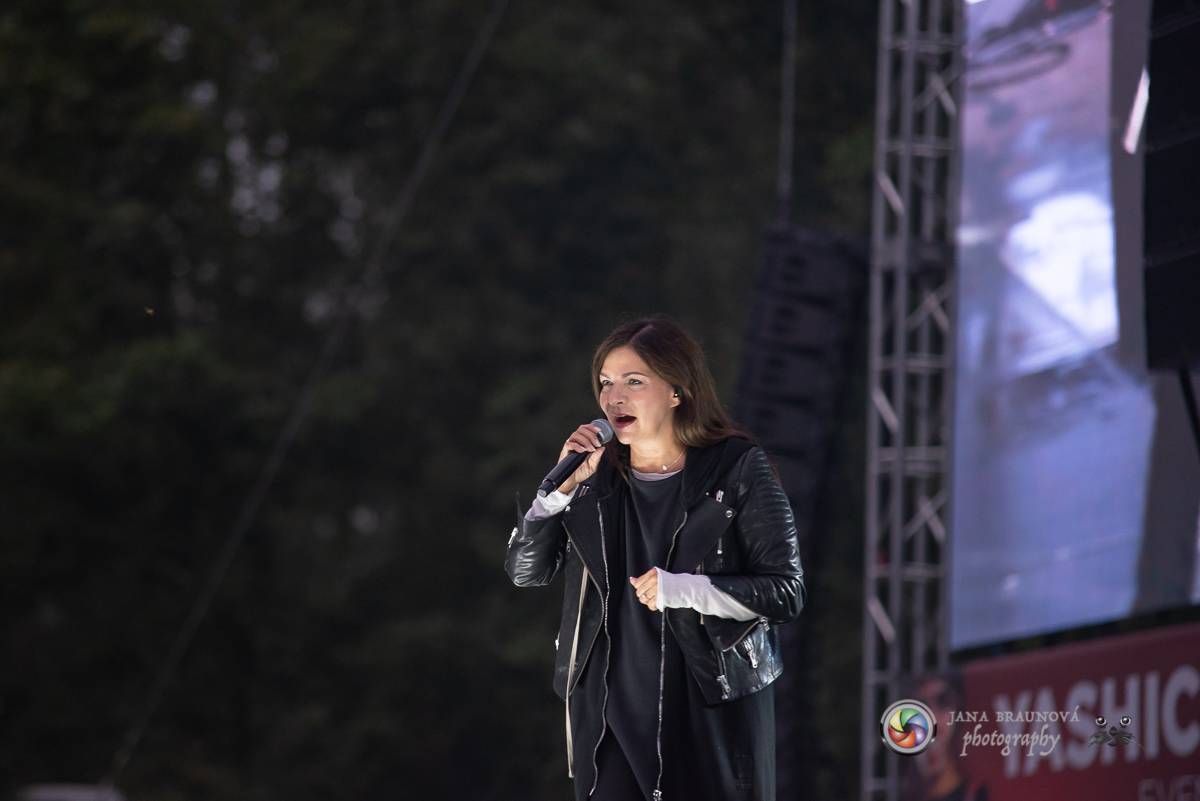 Promočený Létofest v Plzni rozpálili Kabát a Wanastowi Vjecy, Anna K. rozdávala pozitivní energii