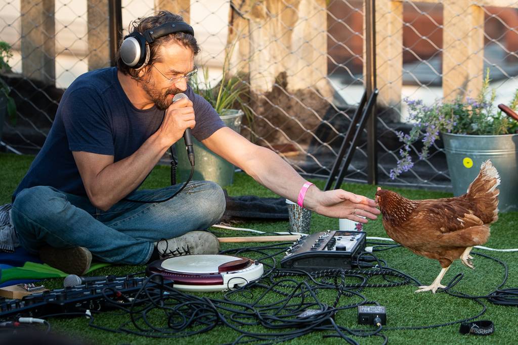 Dan Bárta a En.Dru vítali na střeše Lucerny východ slunce