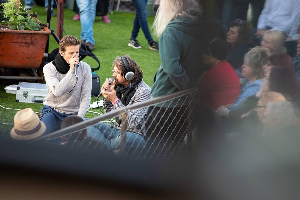 Dan Bárta a En.Dru vítali na střeše Lucerny východ slunce