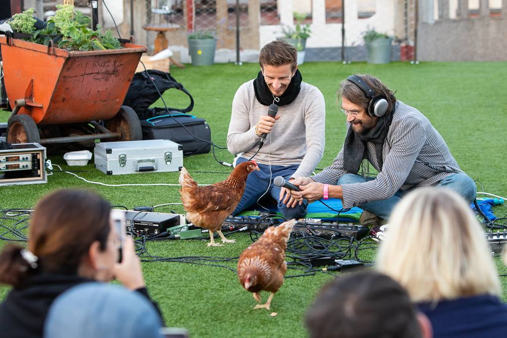 Dan Bárta a En.Dru vítali na střeše Lucerny východ slunce