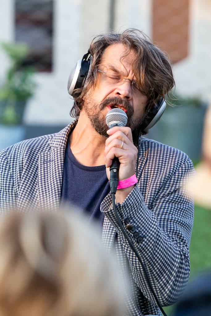 Dan Bárta a En.Dru vítali na střeše Lucerny východ slunce