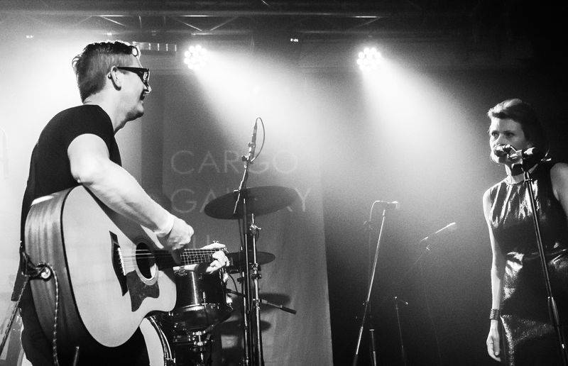 Adrian T. Bell pokřtil své nové album Navigator na lodi Cargo Gallery