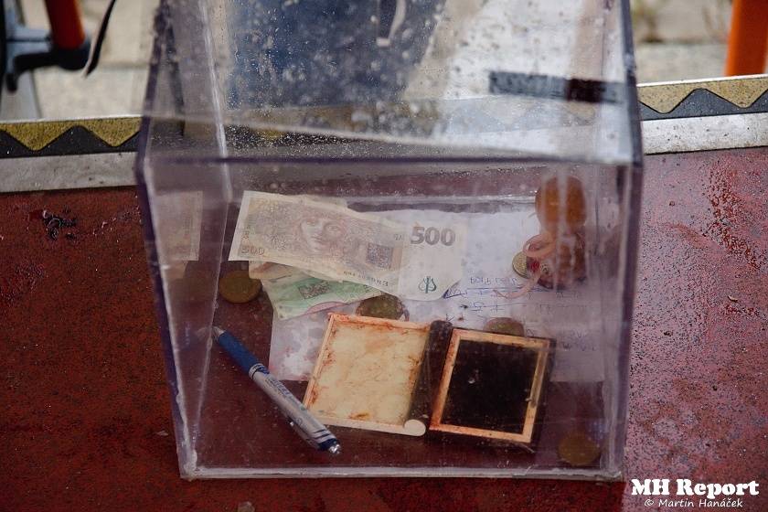 Plzní jezdila punková tramvaj: S.A.S. hráli pro nemocnou Kačenku