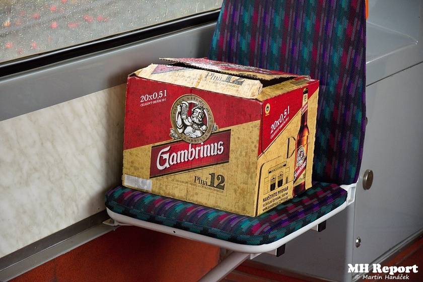 Plzní jezdila punková tramvaj: S.A.S. hráli pro nemocnou Kačenku