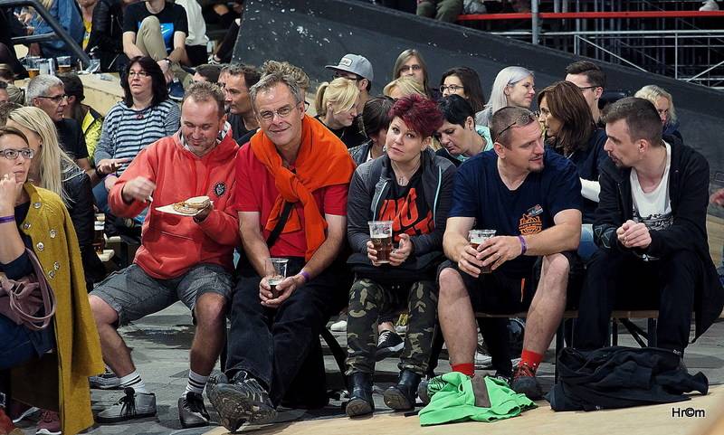 Mystic Skatepark na Štvanici hostil premiéru filmu King Skate. Diváci tleskali vestoje