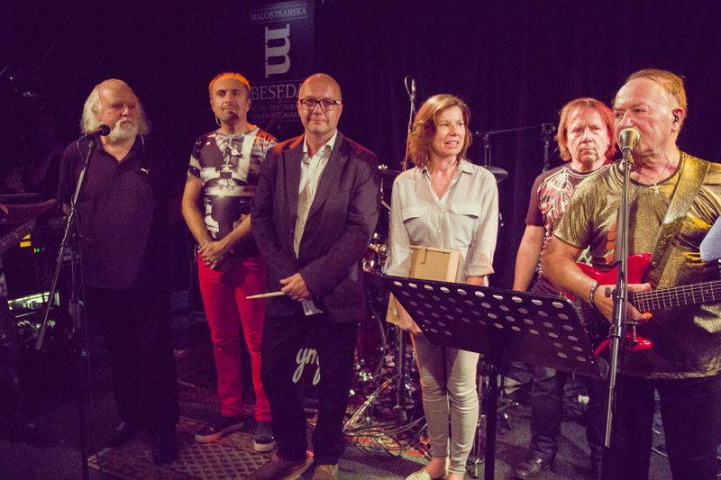 Olympic pokřtil nové album Trilobit. Malostranská beseda praskala ve švech