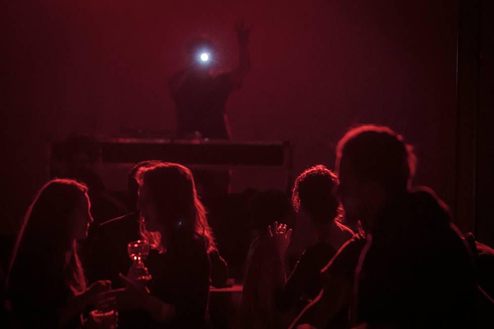 S architekty na jedné lodi: Dan Bárta s Illustratosphere a Mardoša zahráli na Cargo Gallery