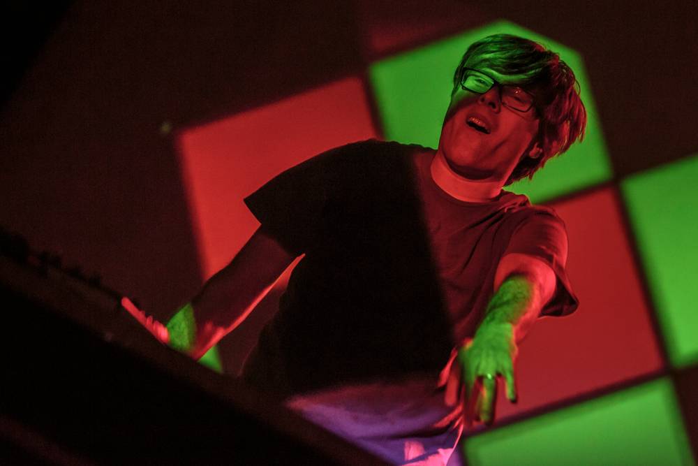 S architekty na jedné lodi: Dan Bárta s Illustratosphere a Mardoša zahráli na Cargo Gallery