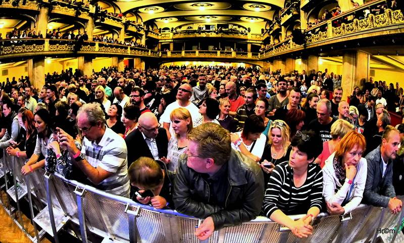 Němečtí Alphaville v Lucerně zavzpomínali na osmdesátkový pop