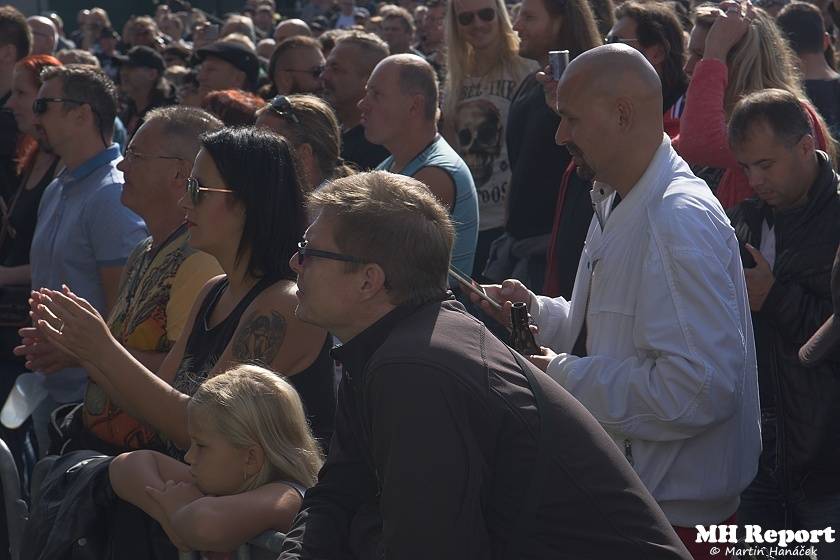 Plzeň žila pivem a hudbou. Na Pilsner festu vystoupili Barbora Poláková, Žlutý pes, Anna K. nebo Pipes and Pints