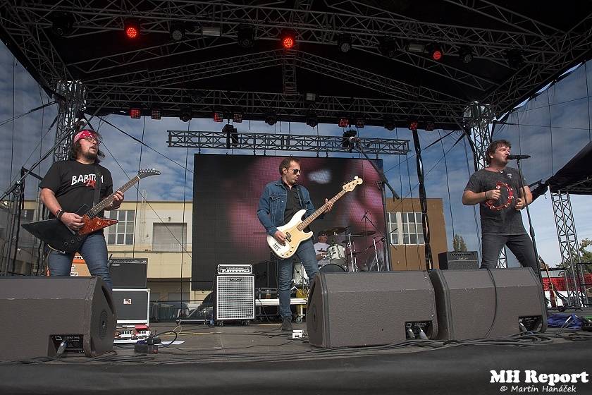 Plzeň žila pivem a hudbou. Na Pilsner festu vystoupili Barbora Poláková, Žlutý pes, Anna K. nebo Pipes and Pints
