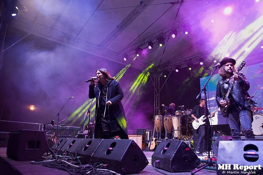 Plzeň žila pivem a hudbou. Na Pilsner festu vystoupili Barbora Poláková, Žlutý pes, Anna K. nebo Pipes and Pints