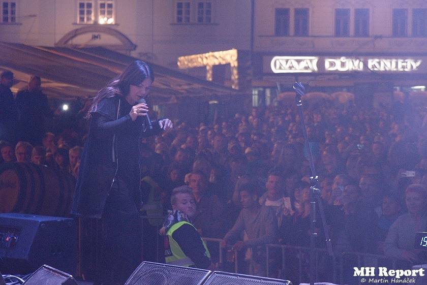 Plzeň žila pivem a hudbou. Na Pilsner festu vystoupili Barbora Poláková, Žlutý pes, Anna K. nebo Pipes and Pints