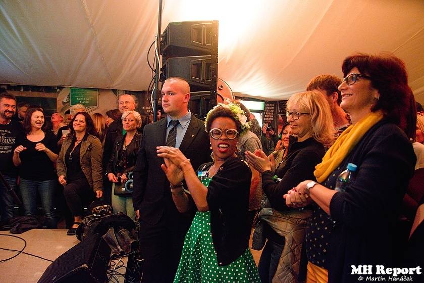 Plzeň žila pivem a hudbou. Na Pilsner festu vystoupili Barbora Poláková, Žlutý pes, Anna K. nebo Pipes and Pints