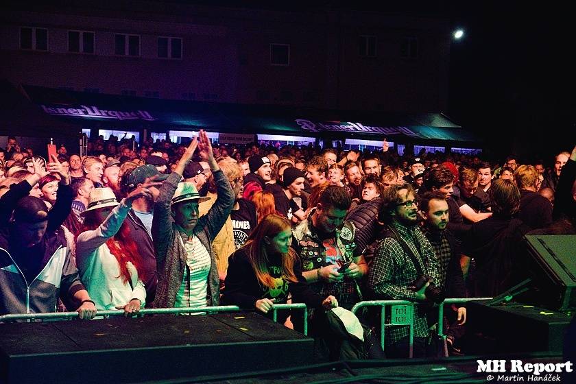 Plzeň žila pivem a hudbou. Na Pilsner festu vystoupili Barbora Poláková, Žlutý pes, Anna K. nebo Pipes and Pints