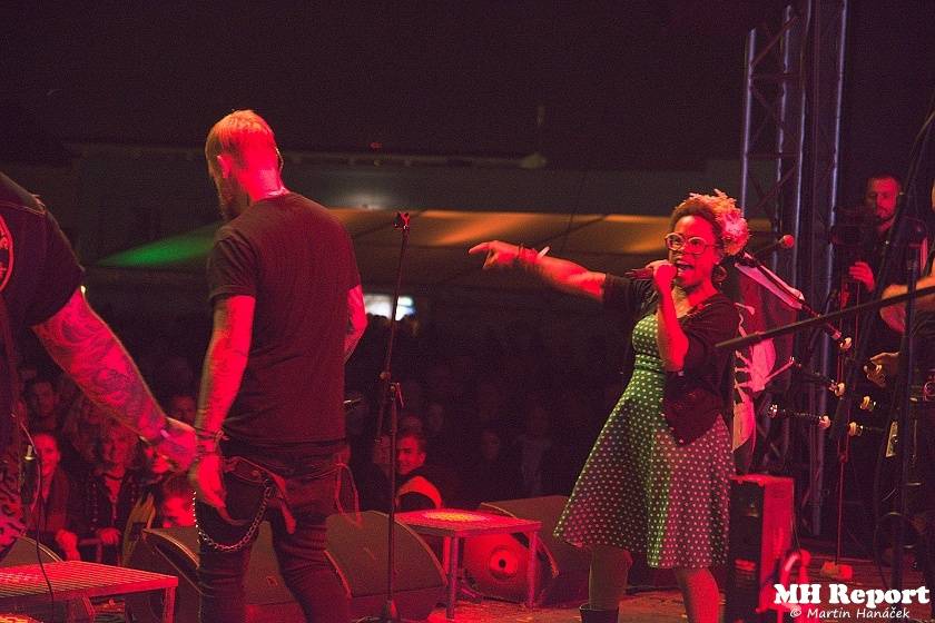 Plzeň žila pivem a hudbou. Na Pilsner festu vystoupili Barbora Poláková, Žlutý pes, Anna K. nebo Pipes and Pints