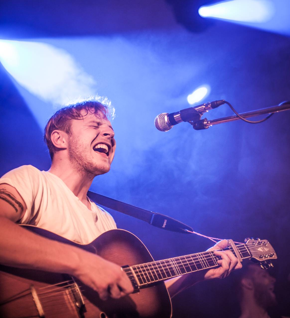 Thom Artway zazpíval v Plzni novinky z alba All I Know. Vyrazil i mezi diváky