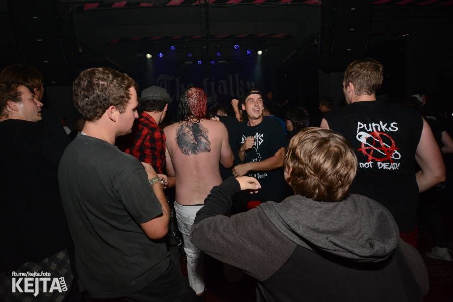 Králové punkového kabaretu The Adicts se vrátili do Prahy