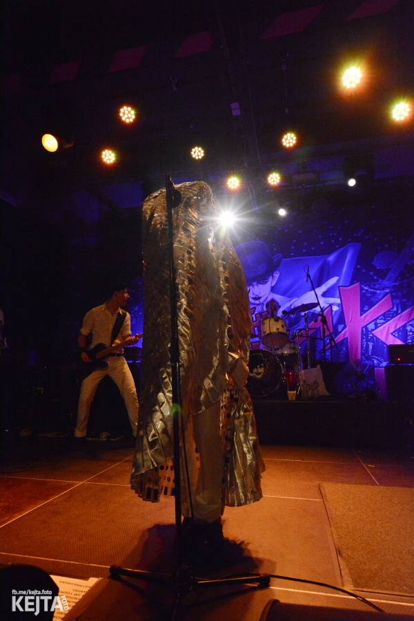 Králové punkového kabaretu The Adicts se vrátili do Prahy