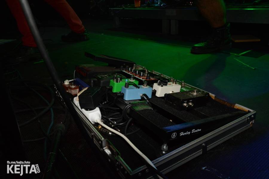 Deset let Pogo tour: SPS a E!E odstartovali svou tradiční šňůru v pražském Rock Café