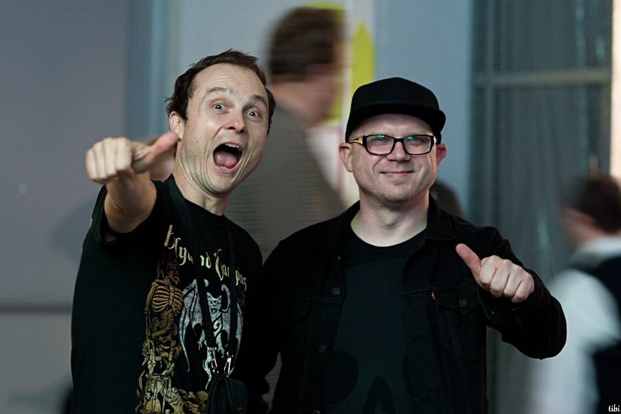 Jirka Mádl moderoval koncert pro Arpidu 