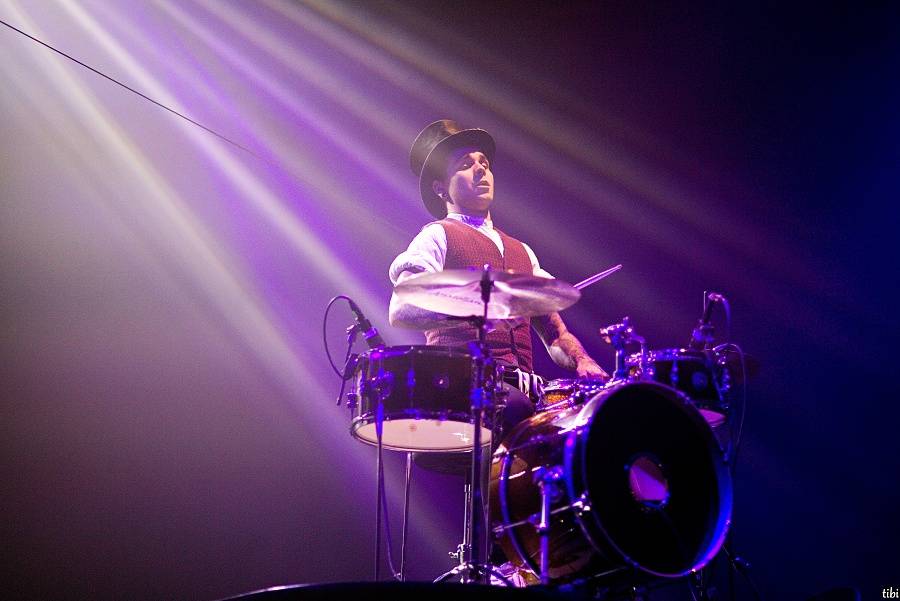 Jirka Mádl moderoval koncert pro Arpidu 