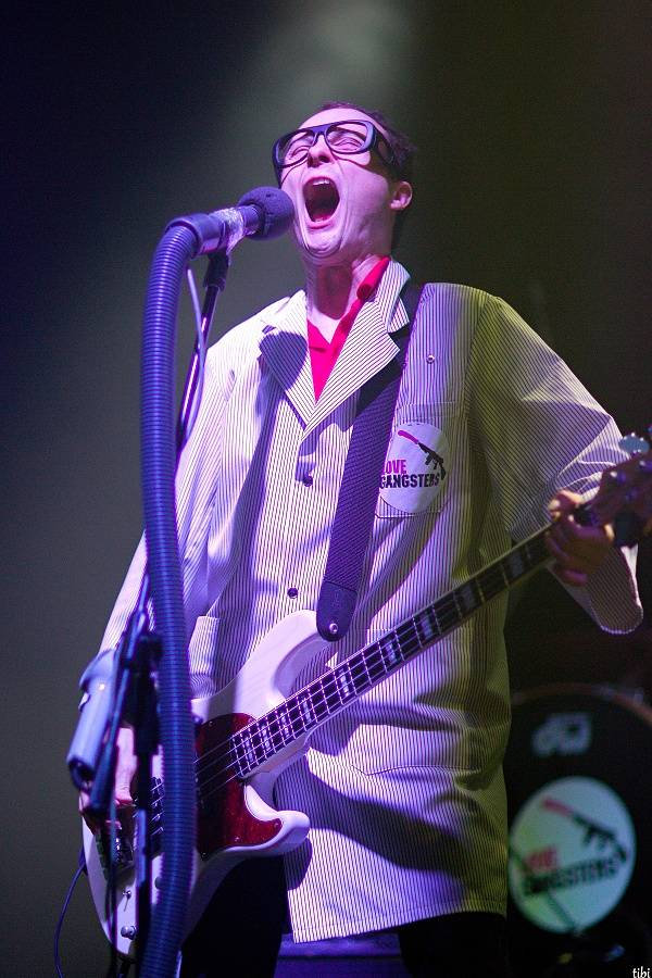 Jirka Mádl moderoval koncert pro Arpidu 