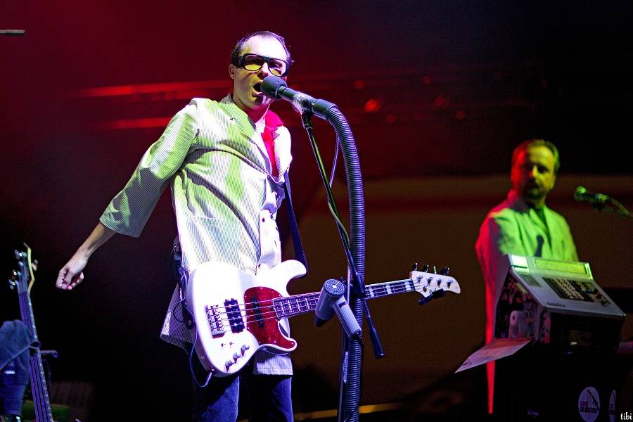 Jirka Mádl moderoval koncert pro Arpidu 