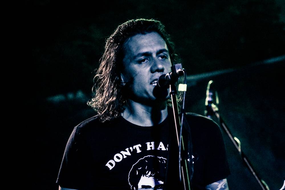 Threshold v Praze aneb Progrockový večer v Nové Chmelnici