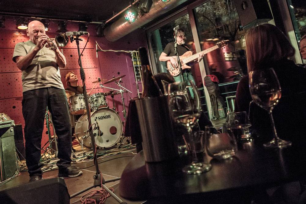 Laco Deczi s New York Celula oslnili fanoušky v pražském Jazz Docku