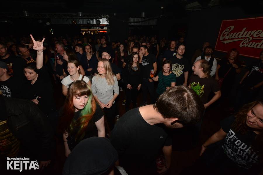 The Rumjacks slavili v Rock Café deset let. Zopakují si to i v neděli