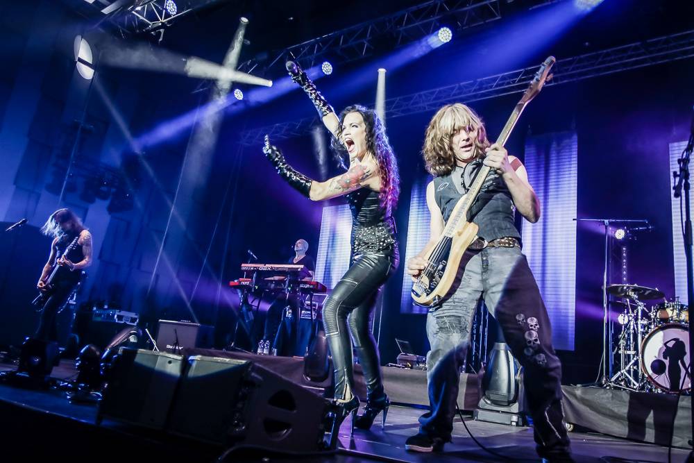 Tarja a Stratovarius přivezli do Fora Karlín dvojitou dávku finského metalu