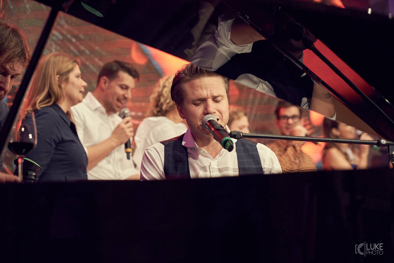 Ondřej Brzobohatý, Barbora Poláková, Michal Hrůza a další pomohli koncertem pacientům s nemocí ALS
