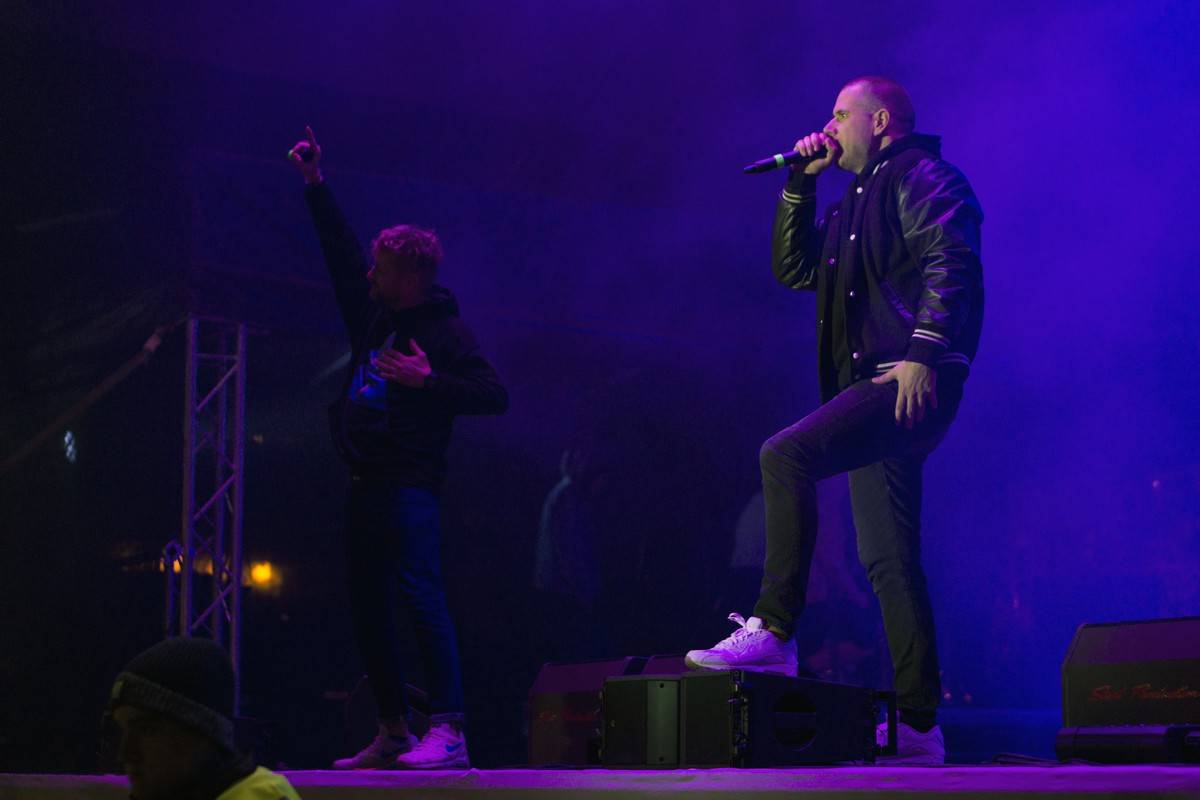 Sto let republiky v Praze slavili Kapitán Demo, Laco Deczi i PSH