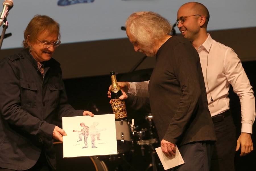 Miro Žbirka pokřtil Double Album i v Brně. Pomáhal mu Pete Brown