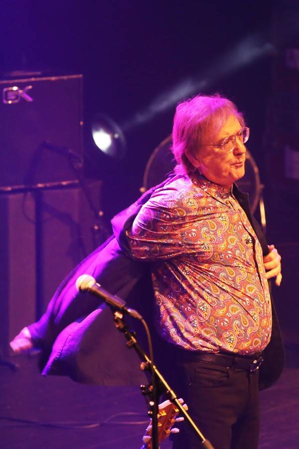 Miro Žbirka pokřtil Double Album i v Brně. Pomáhal mu Pete Brown