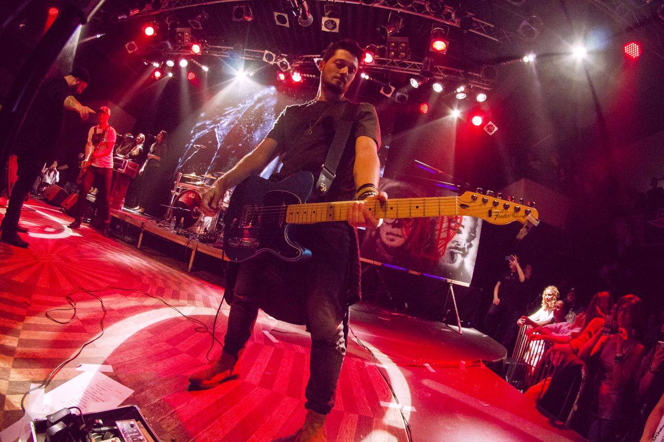 Eddie Stoilow oslavili v zaplněném Lucerna Music Baru 15 let, předvedli se Martin Svátek i Josef Rataj